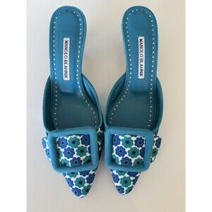 Manolo Blahnik Maysale Blue Retro Floral Buckle Mules Size EU 36.5 US 6.5 New